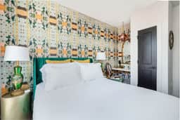 Honky Tonk Party Pad - Dolly - Image 3
