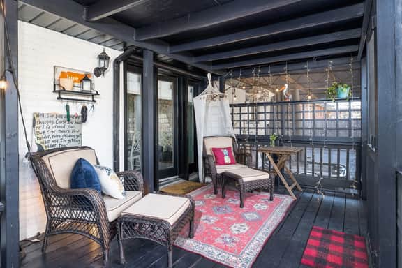 Blooming Bungalow - Image 3