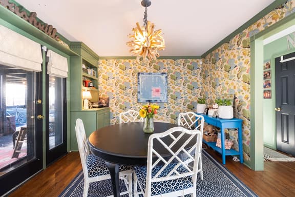 Blooming Bungalow - Image 1