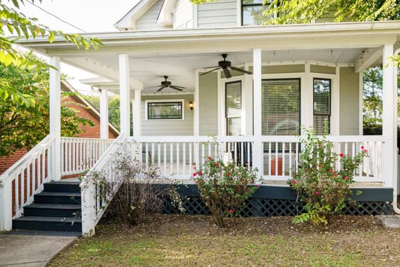 Southern Charm - Image 1